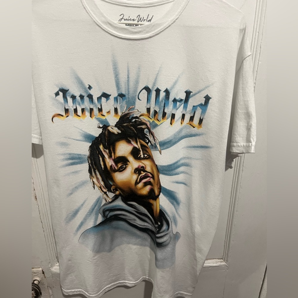 Juice World Adult Size Medium Airbrush Graphic Concert Tee shirt White